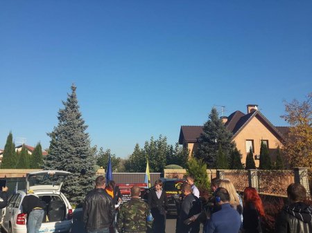 Автомайдан приїхав до будинку Генпрокурора Яреми. ФОТО Видео