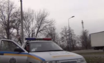 Никопольская "полиция" уже прославилась (видео)