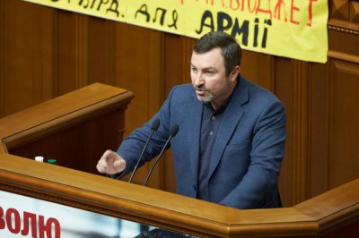 Андрей Шипко: В стране куча проблем - а тут три недели идут разговоры Яценюк, Садовый или Яресько ??? (видео)