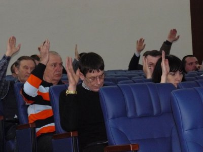 Орджонікідзе: Сесія міськради: про гроші та ініціативи