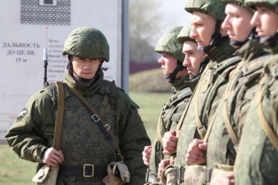 Последние новости АТО: рвущихся с Донбасса домой солдат ВС РФ запугивают уголовными делами