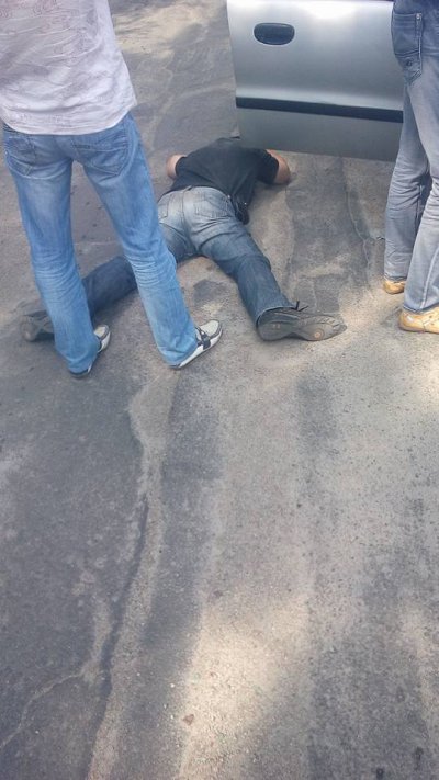 В Никополе полиция предотвратила попытку вооруженного налета на Новую Почту (фото, видео)
