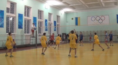 Открытый кубок Никополя по волейболу (видео)