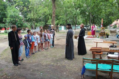 Недільна школа в храмі св. прав. Петра Калнишевського запрошує дітей та дорослих на навчання