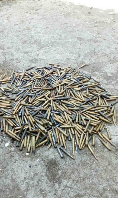 У Нікопольському районі  поліцейські вилучили арсенал зброї у “копача” металу (фото)
