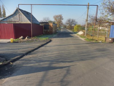 переулок Алтайский в 2017-м году на этом участке вообще не было асфальта